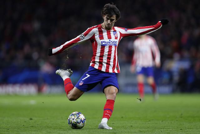 依然是表现 依然是表现